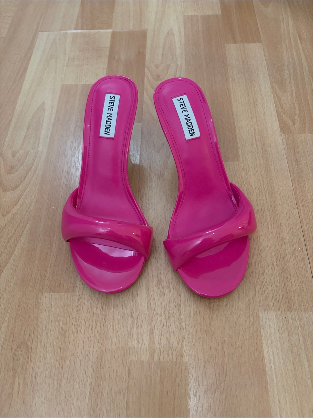 Steve Madden Hot Pink Patent Slide Heels